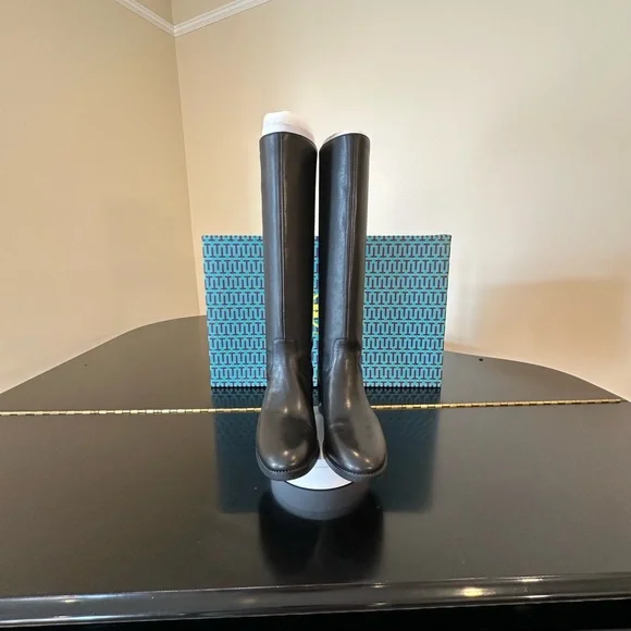 NWT RARE luxury classic minimalist equestrian authentic Tory Burch Sidney Boots - Picture 8 of 17